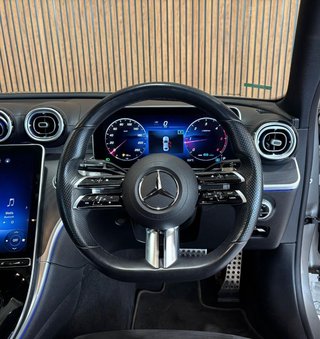 2022 Mercedes-Benz C220d AMG Line - photo 7