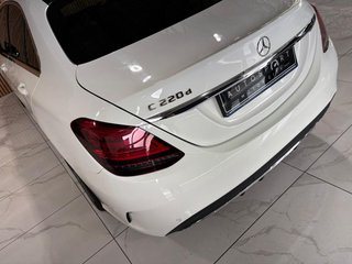 2018 Mercedes-Benz C220d AMG Line Auto - photo 10