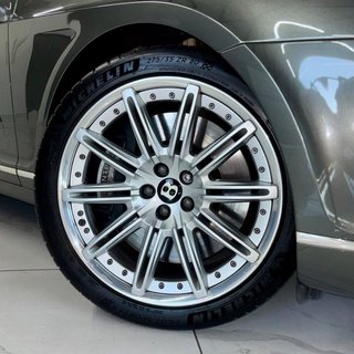 2012 Bentley GT W12 - photo 3