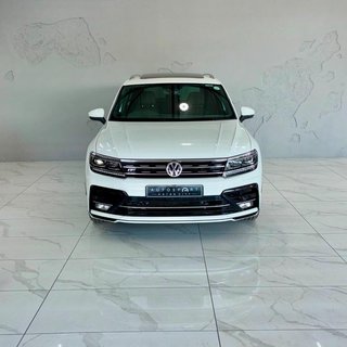 2019 Volkswagen Tiguan 2.0 TSI HIGHLINE 4MOT DSG - photo 2