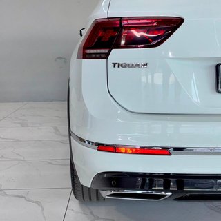 2019 Volkswagen Tiguan 2.0 TSI HIGHLINE 4MOT DSG - photo 10