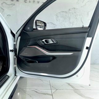 2019 BMW 320d M Sport - photo 8