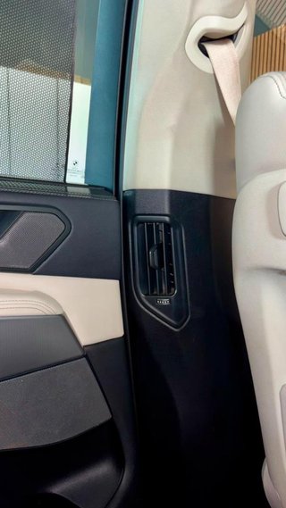 2019 BMW xDrive30d xLine - photo 5