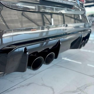 2025 BMW Competition M xDrive - photo 9