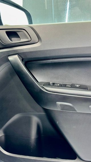 2022 Ford 2.2TDCi Double Cab Hi-Rider XL - photo 6