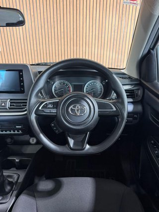 2024 Toyota 1.5 XS Manual - photo 4