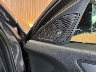 2019 BMW M135i xDrive - photo 2