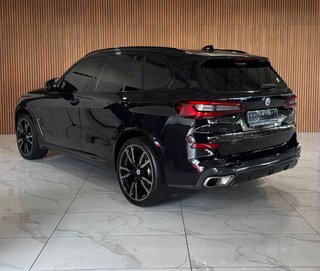 2023 BMW M50d - photo 16