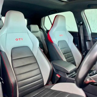 2024 Volkswagen GTI - photo 8