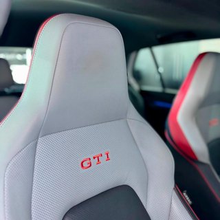 2024 Volkswagen GTI - photo 7