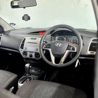 2010 Hyundai i20 1.4 A/T - photo 7