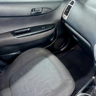2010 Hyundai i20 1.4 A/T - photo 10