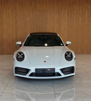 2022 Porsche Carrera GTS Coupe Auto - photo 2