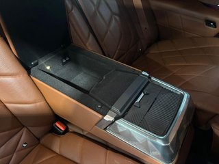 2024 BMW 740i M Sport - photo 13