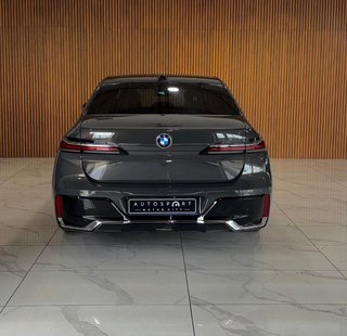2024 BMW 740i M Sport - photo 19