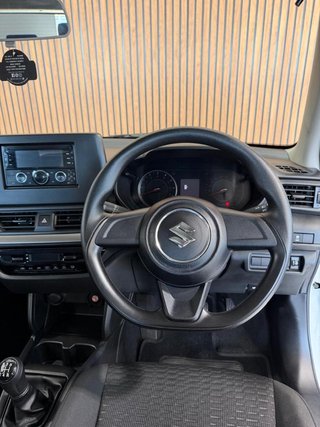 2025 Suzuki 1.2 GL - photo 3
