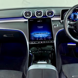 2023 Mercedes-Benz C220d AMG Line - photo 4