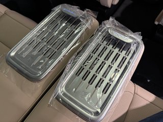 2026 Mercedes-Benz V300d Exclusive - photo 10