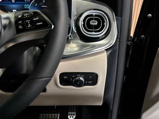 2026 Mercedes-Benz V300d Exclusive - photo 6