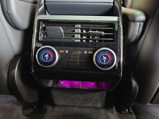 2023 Land Rover D350 Dynamic HSE - photo 11