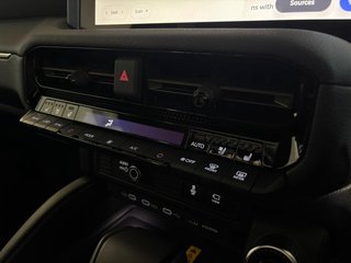 2025 Toyota 2.8GD VX-R - photo 3