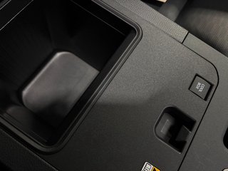 2025 Toyota 2.8GD VX-R - photo 7