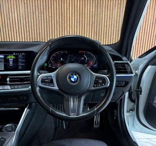 2020 BMW 320d M Sport - photo 7