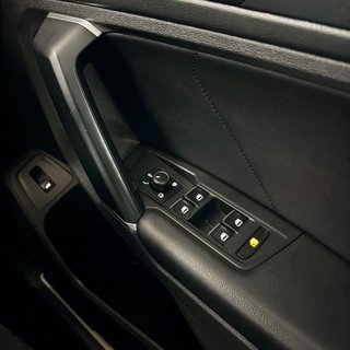 2017 Volkswagen 2.0TSI 4Motion Highline R-Line - photo 5