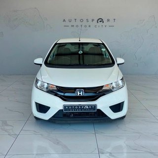 2017 Honda 1.2 Comfort Auto - photo 2