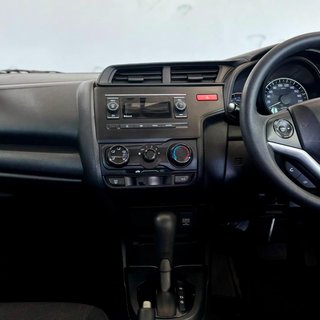 2017 Honda 1.2 Comfort Auto - photo 1