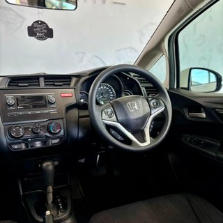 2017 Honda 1.2 Comfort Auto - photo 4