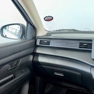 2026 Toyota 1.5 S - photo 5