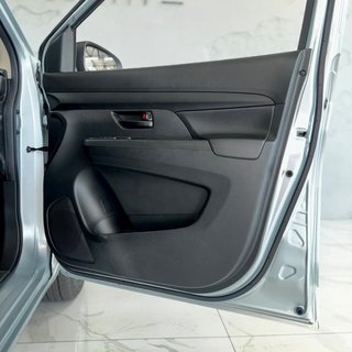 2026 Toyota 1.5 S - photo 8