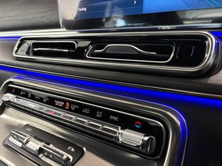 2025 Mercedes-Benz V300d Exclusive - photo 2