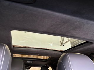 2025 Mercedes-Benz V300d Exclusive - photo 10