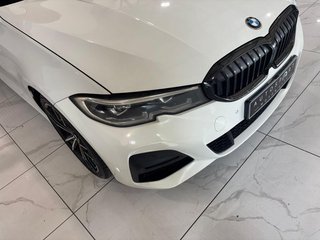 2020 BMW 320i M Sport - photo 3
