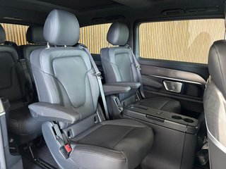 2026 Mercedes-Benz V300d Exclusive - photo 6
