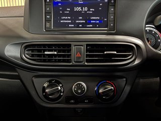 2021 Hyundai i10 GRAND1.2 FLUID A/T - photo 2