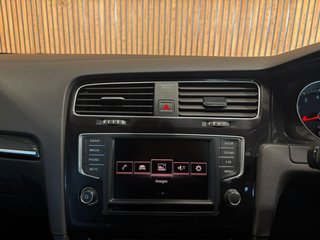 2017 Volkswagen GTI - photo 10