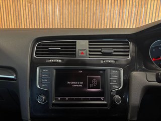 2017 Volkswagen GTI - photo 1