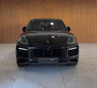 2021 Porsche GTS Coupe - photo 2