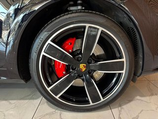 2021 Porsche GTS Coupe - photo 9