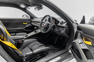 2020 Porsche 718 Cayman GT4 - photo 4