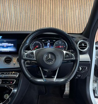 2016 Mercedes-Benz E220d AMG Line - photo 7