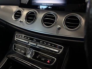 2016 Mercedes-Benz E220d AMG Line - photo 2
