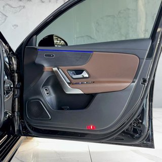 2020 Mercedes-Benz A200d Sedan AMG Line - photo 11