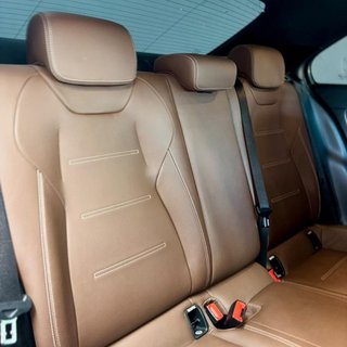 2020 Mercedes-Benz A200d Sedan AMG Line - photo 9