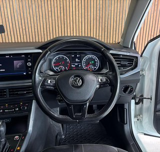 2018 Volkswagen Hatch 1.0TSI Highline R-Line Auto - photo 7