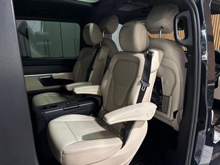 2020 Mercedes-Benz V300d Exclusive - photo 7