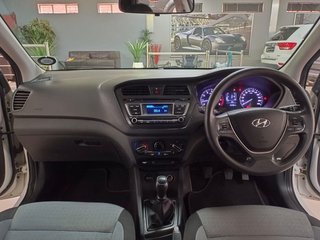 2016 Hyundai i20 1.2 MOTION - photo 4